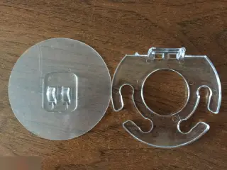 Настенный держатель для зубных щеток и пасты