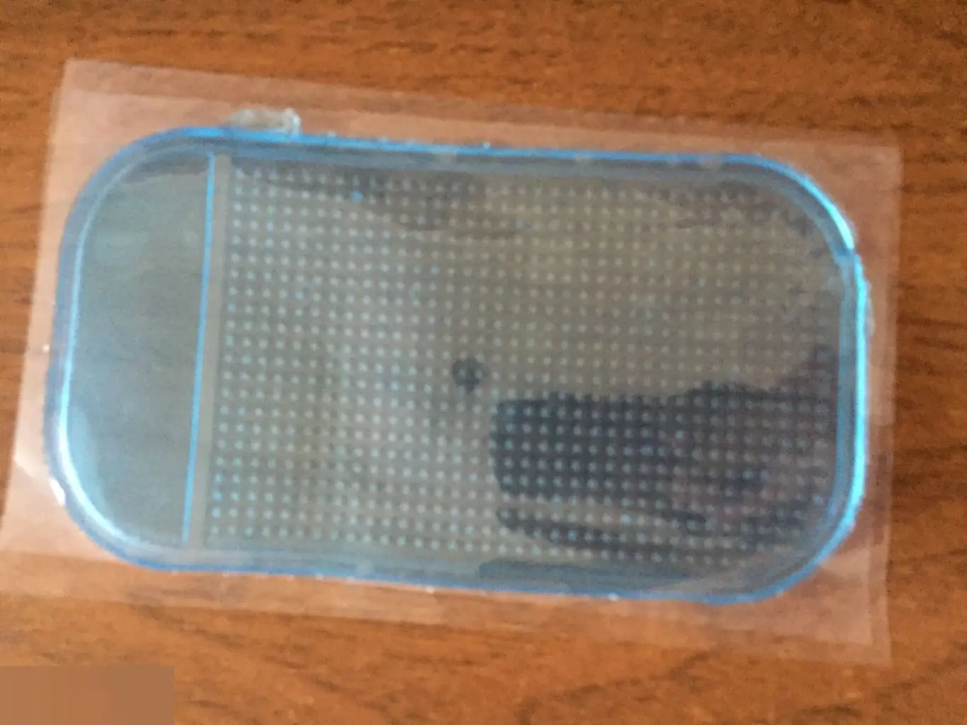 Противоскользящий коврик для автомобиля синий 1