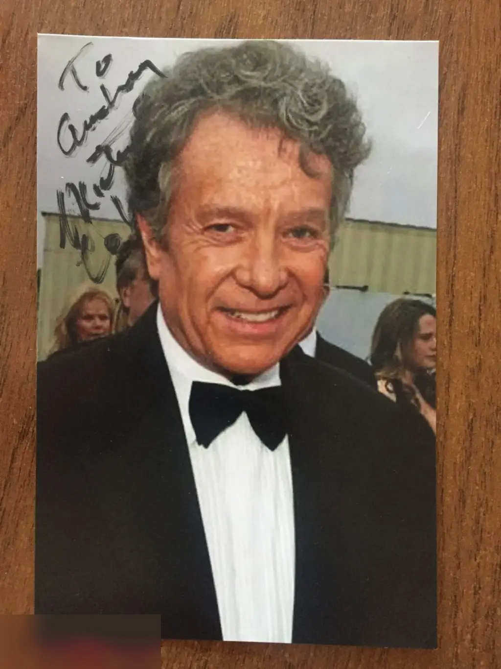 Майкл Коул автограф на фото