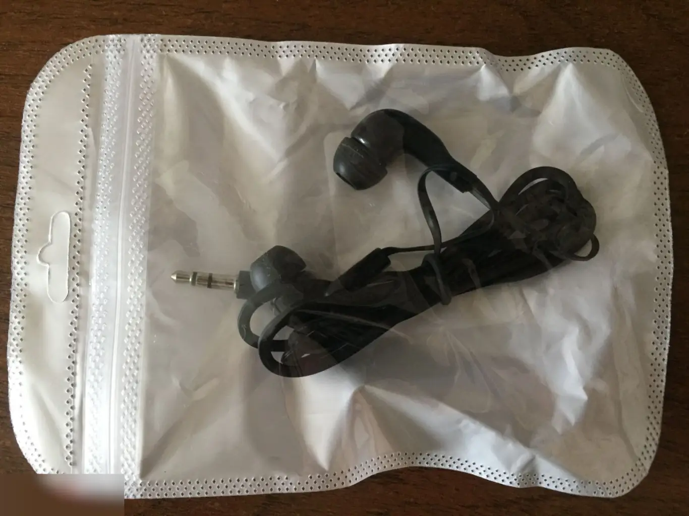 Наушники вкладыши