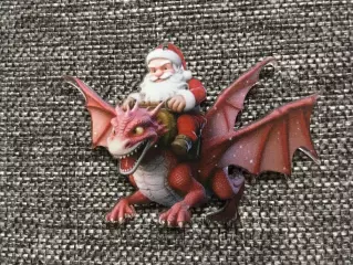 Санта-Клаус на драконе новогодняя подвеска ёлочная игрушка акрил