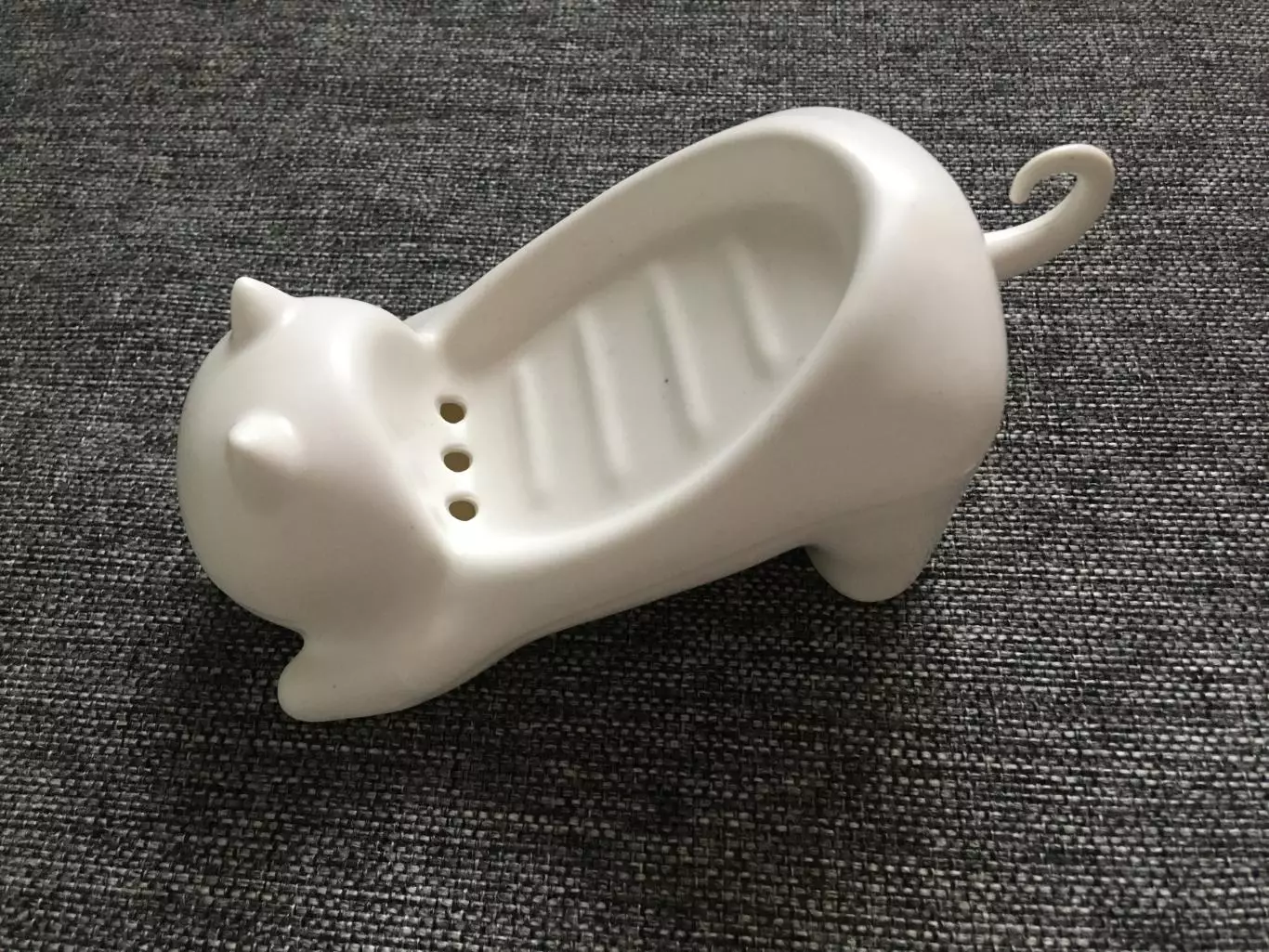 Мыльница-кошка пластик