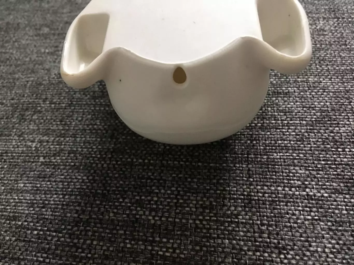 Мыльница-кошка пластик 2