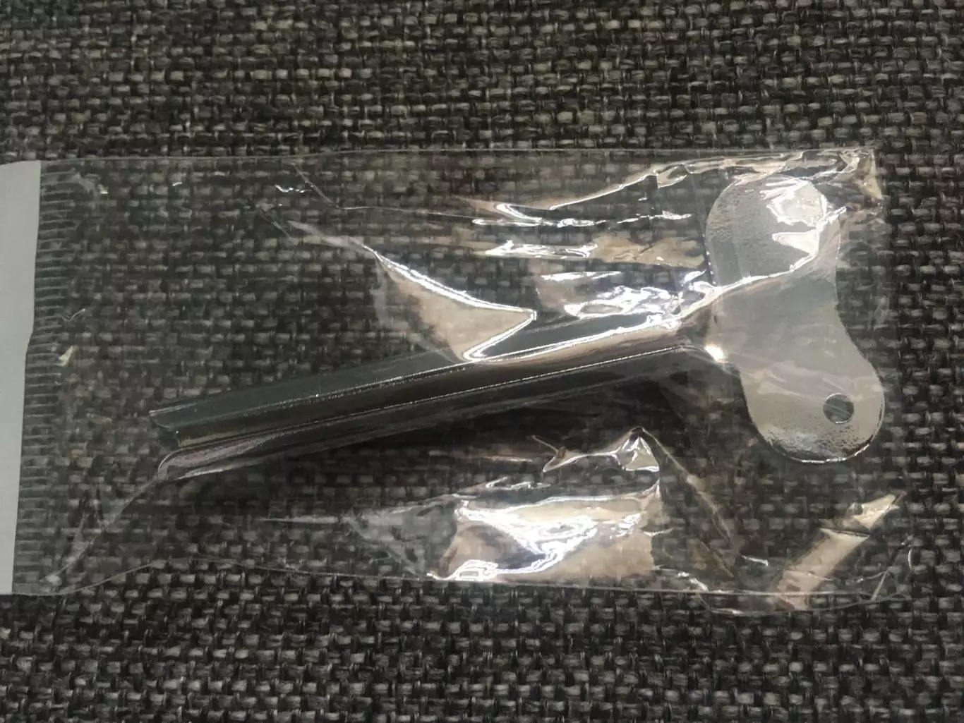 Дозатор для зубной пасты