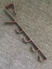 Вешалка на дверь пластик