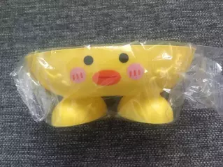 Мыльница на ножках пластик