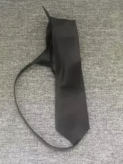 Галстук регулируемый на молнии