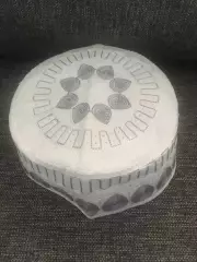 Тюбетейка новая (согнута при доставке)