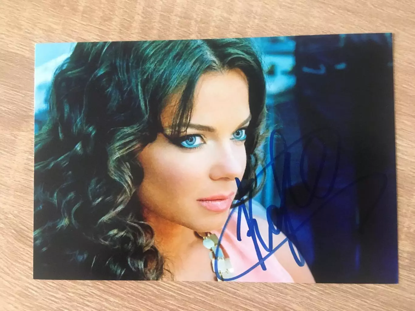 Наташа Королёва автограф на фото