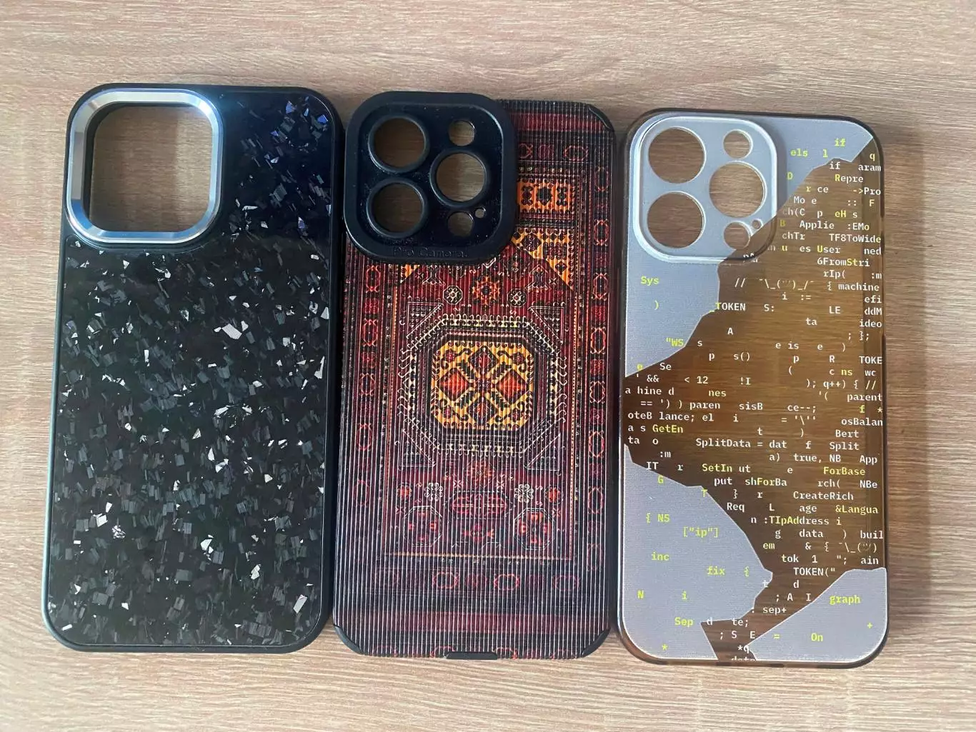 iPhone 15 Pro Max 3 чехла б/у