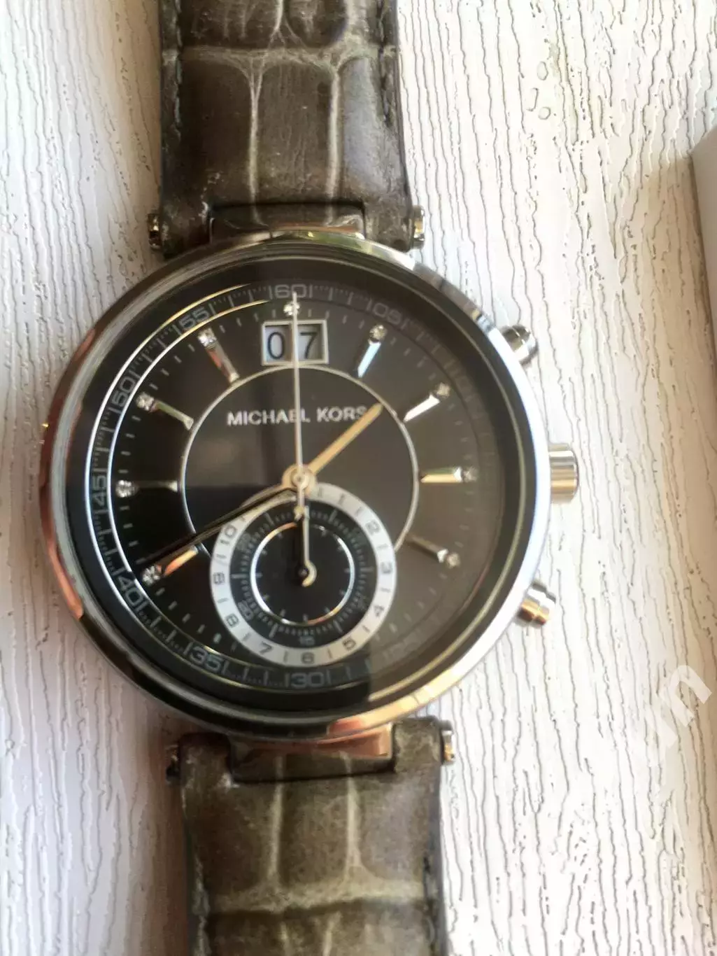 ЧАСЫ ЖЕНСКИЕ КЛАССА ЛЮКС СЛОЖНЫЙ МЕХАНИЗМ С КРИСТАЛЛАМИ СВАРОВСКИ MICHAEL KORS