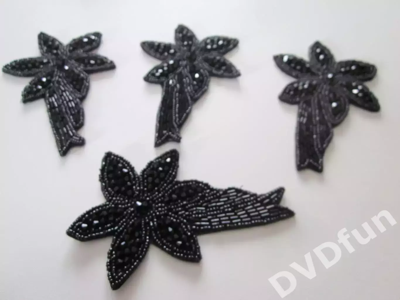 Бусины ручной работы с аппликацией 4шт цвет чёрный