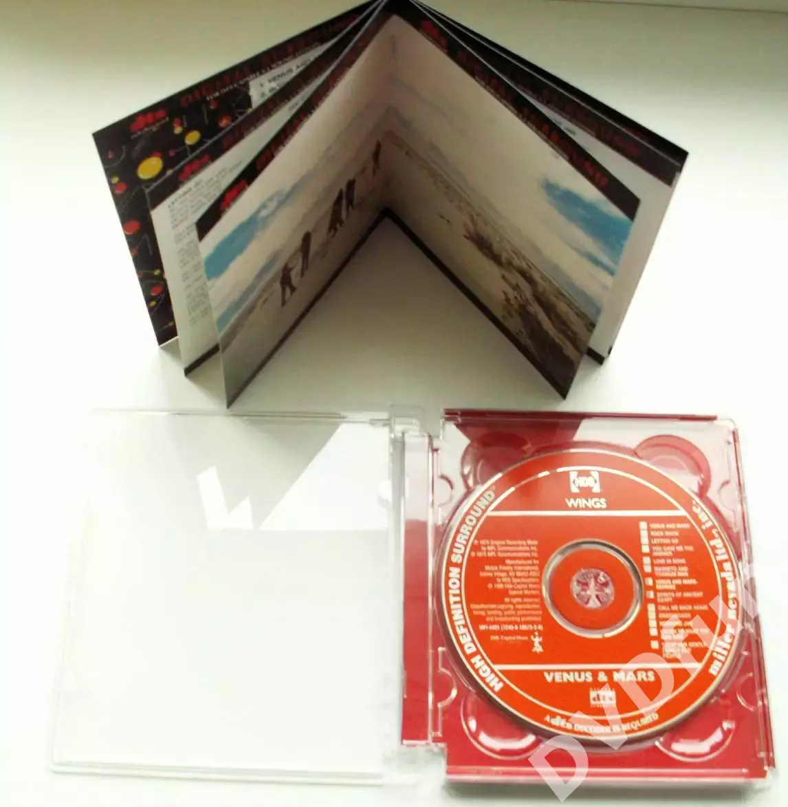 WINGS-VENUS AND MARS DTS-CD 5.1 DTS Digital Surround Sound как DVD-AUDIO 2001 4