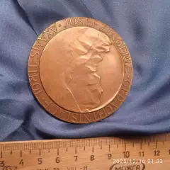 Участница Олимпиад чемпионка СССР Сталина Демидова. Медаль 10 место слалом лыжи