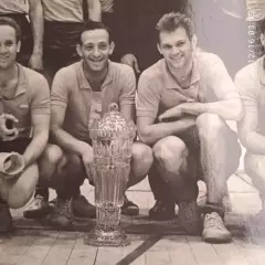 Фото 1962 ЦСКА! волейбол команда СССР с кубком. Фотохроника ТАСС из музея спорта