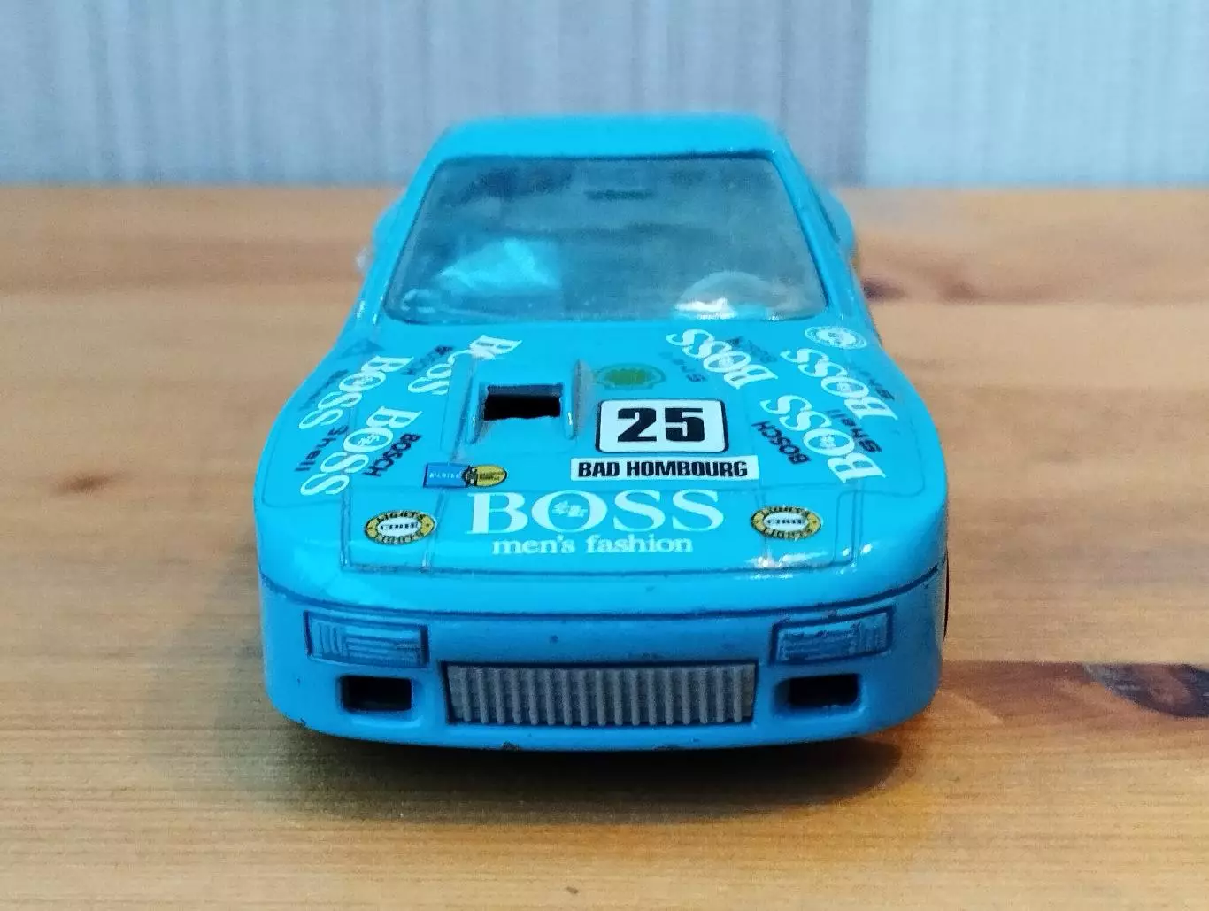 Автомодель Порше 924 1