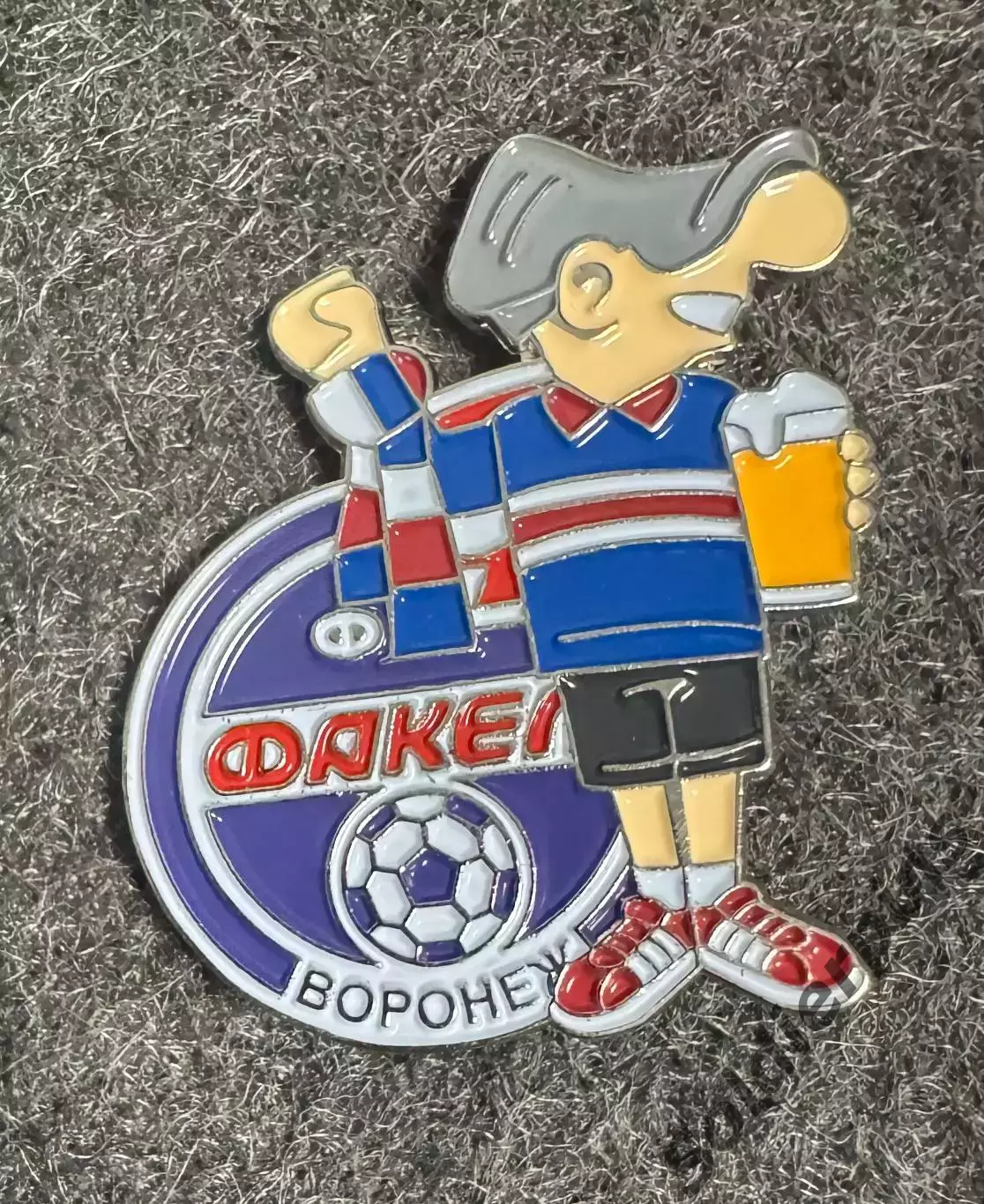 Значок «Факел» Воронеж. Энди Кэпп.