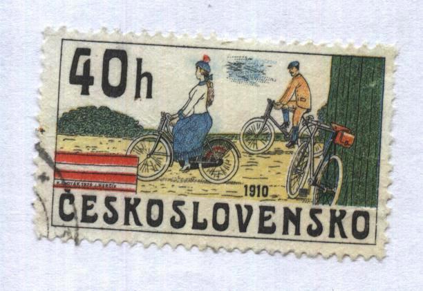 марка . почта Ceskoslovensko_(велосипедист ы)_1910_гашеная,