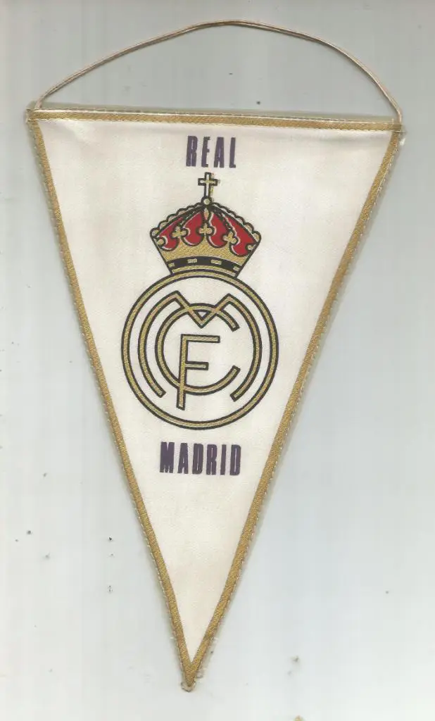 вымпел. _Реал_Мадрид,_Испания._Однос торонний. размер _15,5х23,5_см.