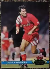 Dean SAUNDERS. Коллекция TOPPS Stadium Club Английская Премьер-Лига 92-93