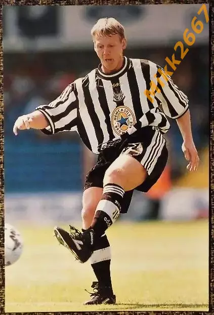 Stuart PEARCE. Коллекция MERLIN Ньюкасл Юнайтед 1997-1998. Фотокарточки.
