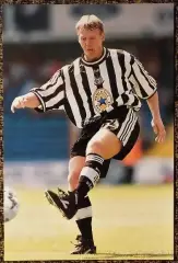 Stuart PEARCE. Коллекция MERLIN Ньюкасл Юнайтед 1997-1998. Фотокарточки.