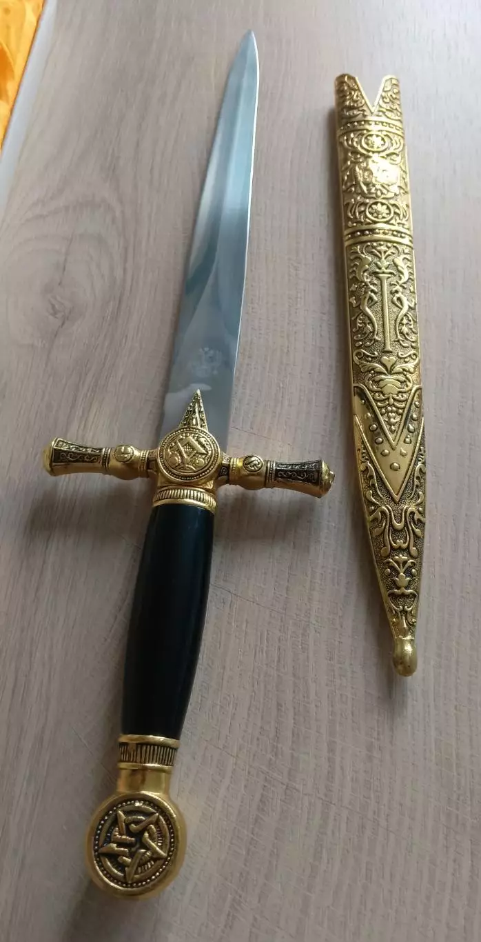 Кортик. Сувенирный. Большой, герб. 2