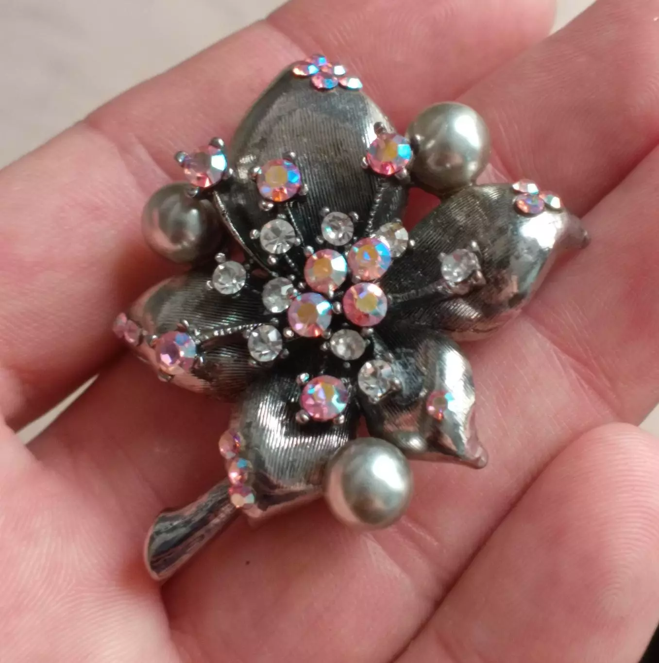 Брошь. Брошка. Цветок. 3