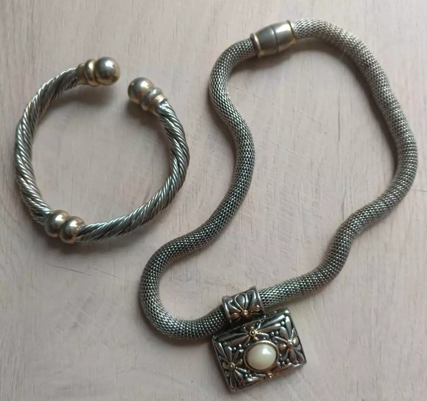 Колье. Браслет.