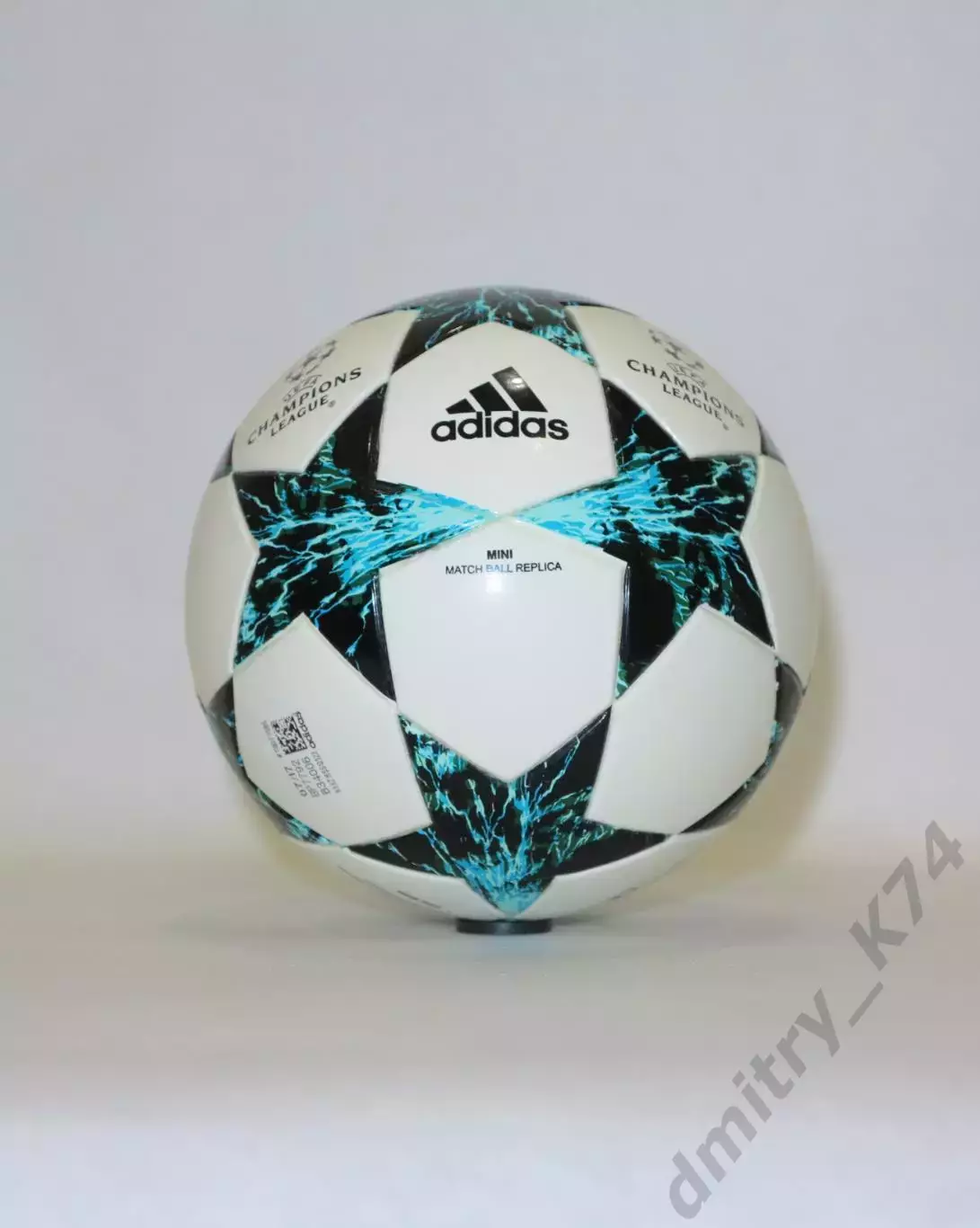 Мяч MINI Match Ball Replica UEFA CHAMPIONS LEAGUE 2017 3