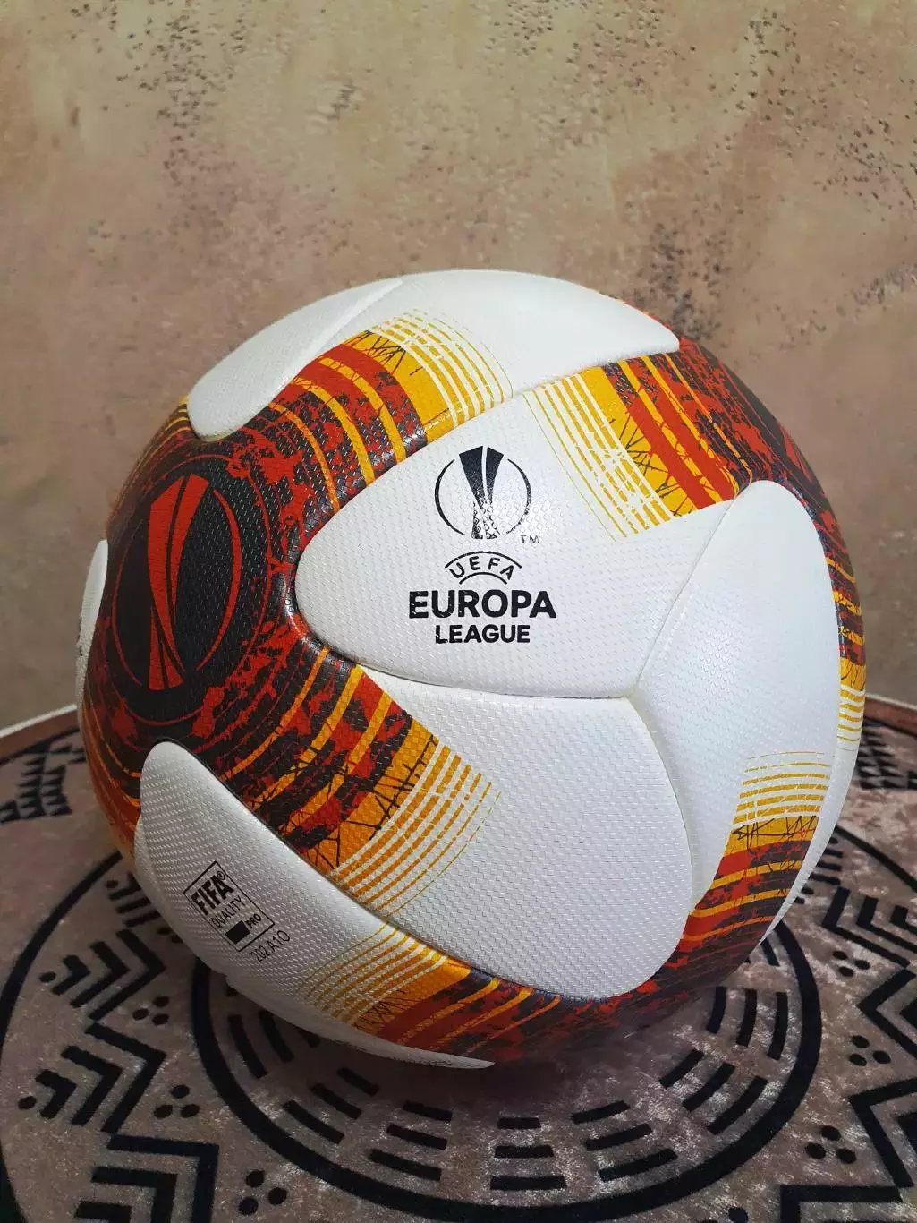 Официальный мяч ADIDAS UEFA EUROPA LEAGUE 2017 - 2018 3
