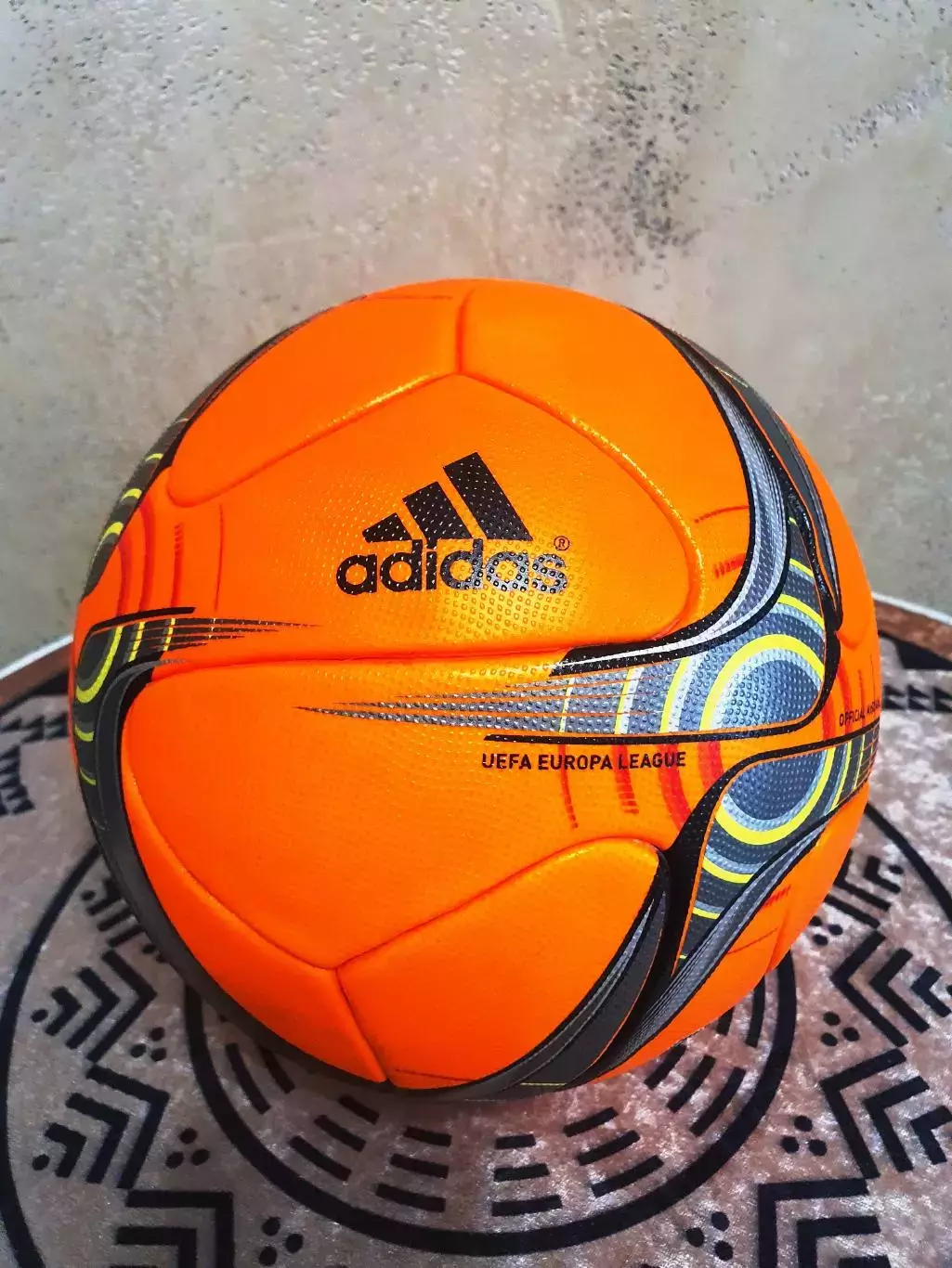 Официальный мяч ADIDAS UEFA EUROPA LEAGUE 2016 - 2017 1