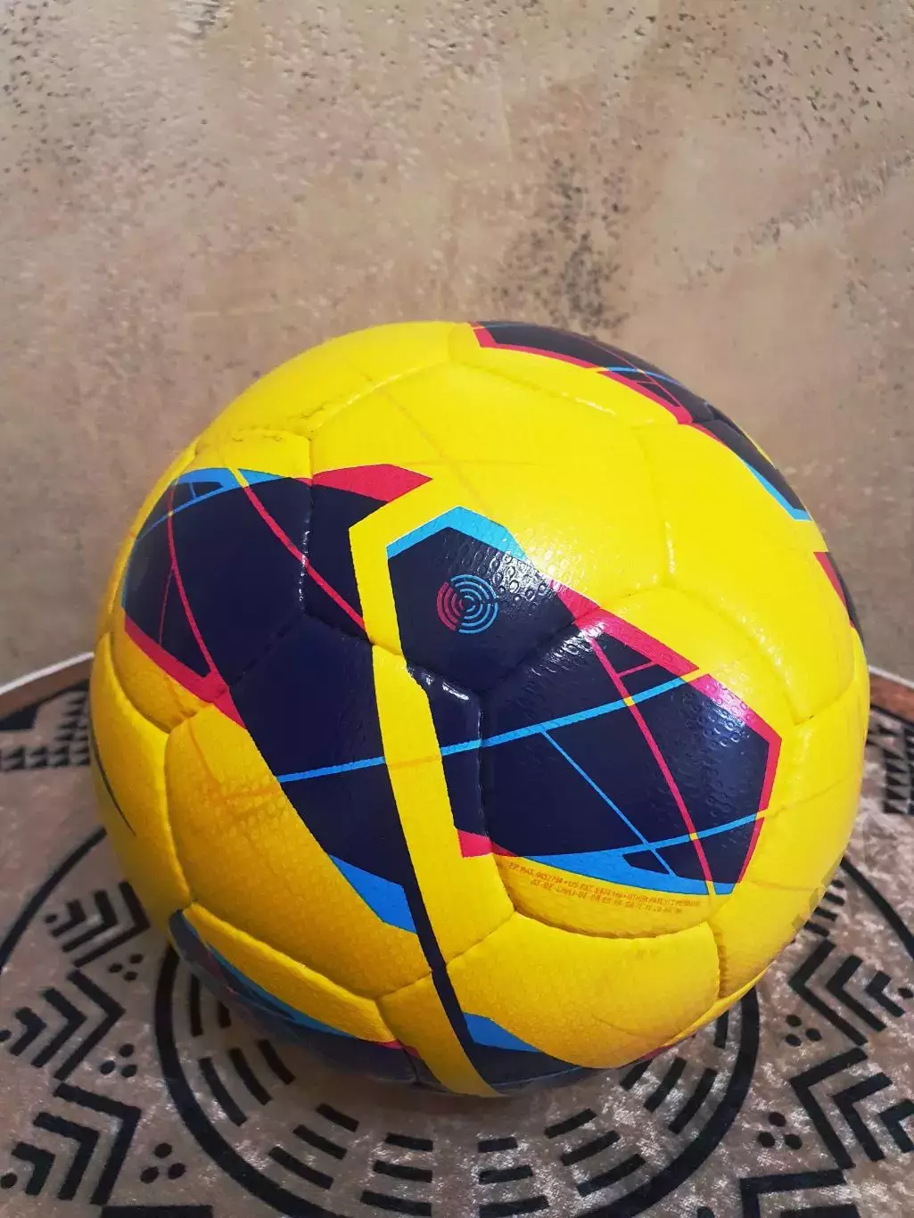 Официальный мяч NIKE MAXIM 2012 - 2013 3