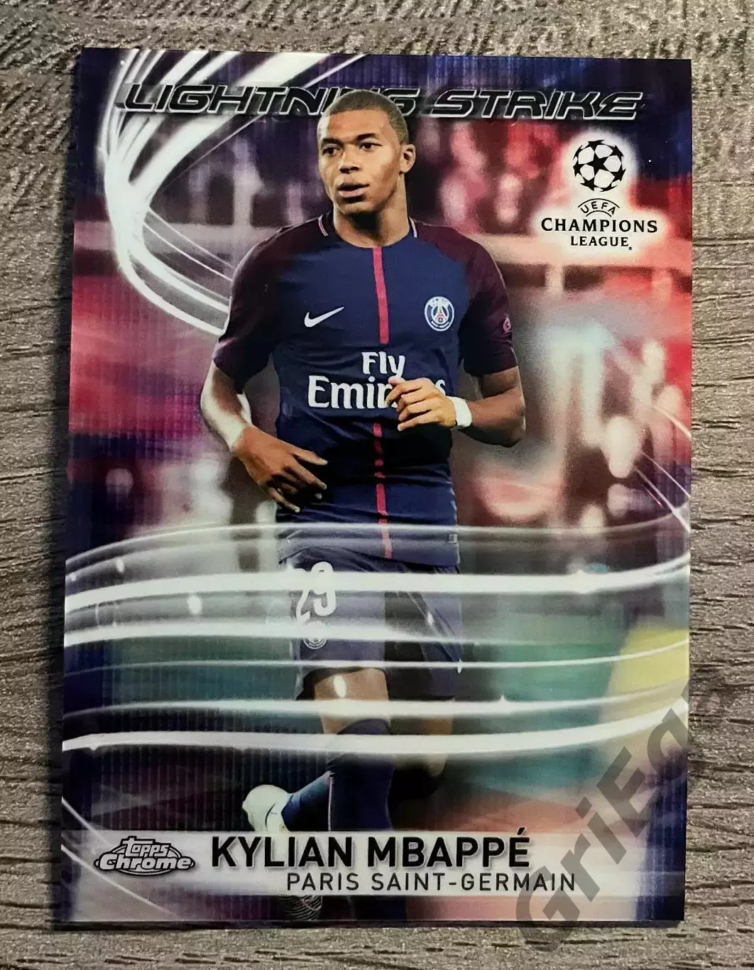 Килиан Мбаппе Lightning Strike Пари Сен-Жермен