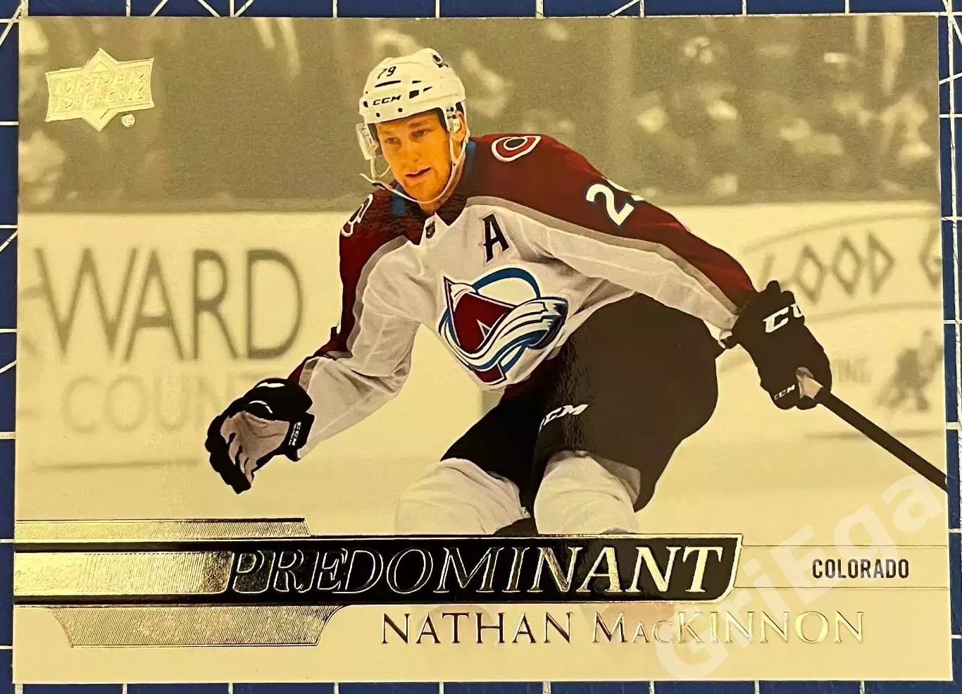 Хоккей карточка Nathan MacKinnon/Натан Маккиннон (Colorado Avalanche/Колорадо)