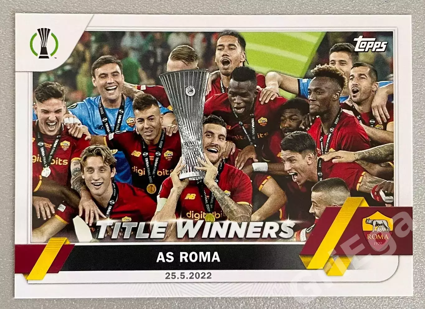 Футбол карточка #45 Обладатели кубка AS Roma/Рома TOPPS 2022-23