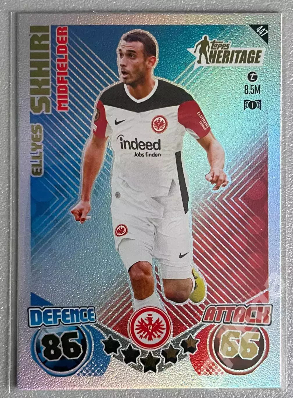 Карточка Ellyes Skhiri/Эльес Схири (Eintracht Frankfurt/Айнтрахт) 2024-25 TOPPS