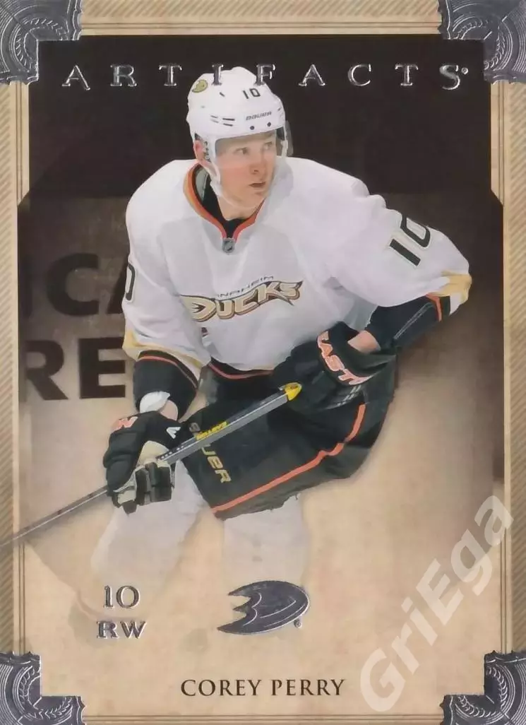 Карточка Corey Perry (Anaheim Ducks) 2013-14 Upper Deck Artifacts