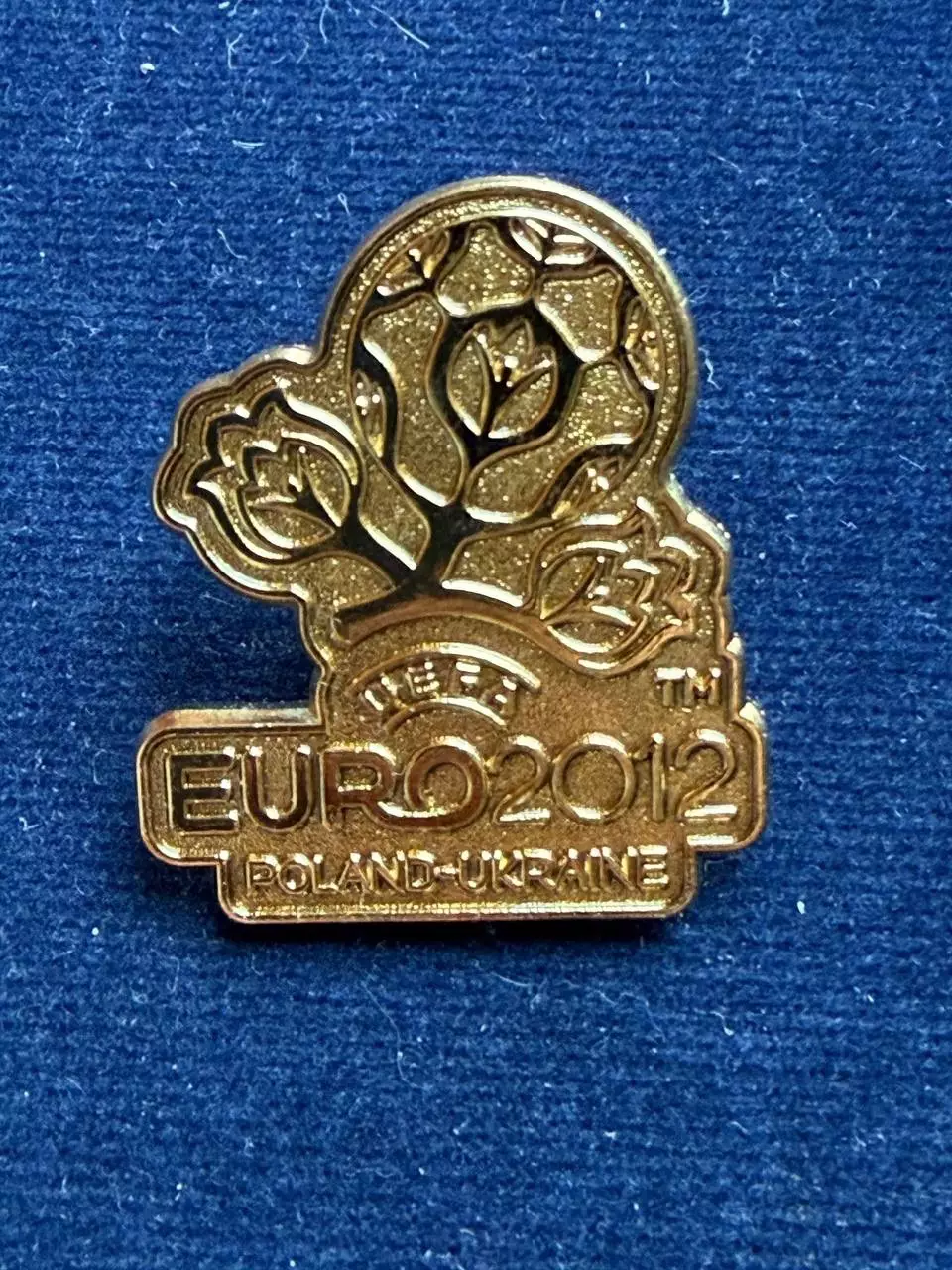 Евро 2012.Официальный знак.