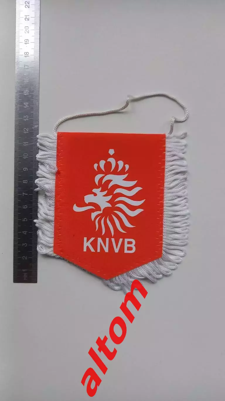 Нидерланды федерация футбола вымпел