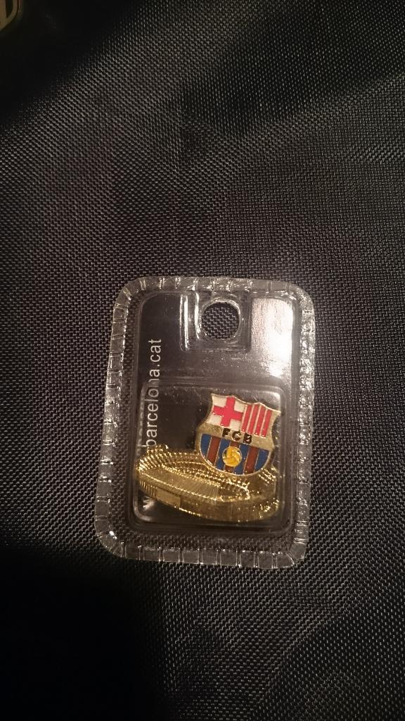 Официальный знак ФК Барселона