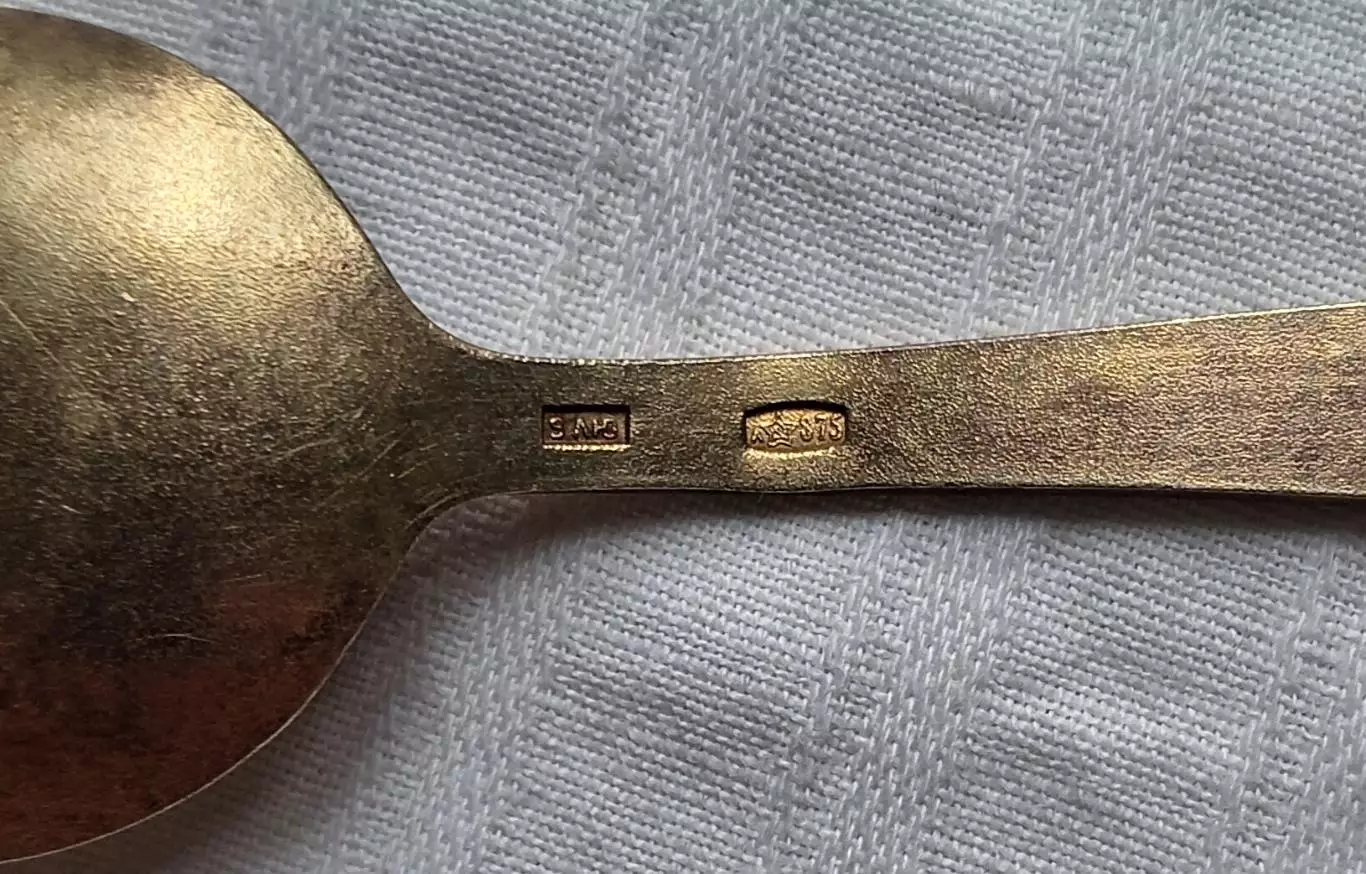 Серебряная чайная ложка. 975 проба. Золочение. Эмаль. 4