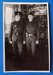 Фото СССР. Солдат форма шапка армия. 1970-е г