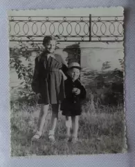 Фото СССР. Мальчик девочка ребёнок. 1940-е г
