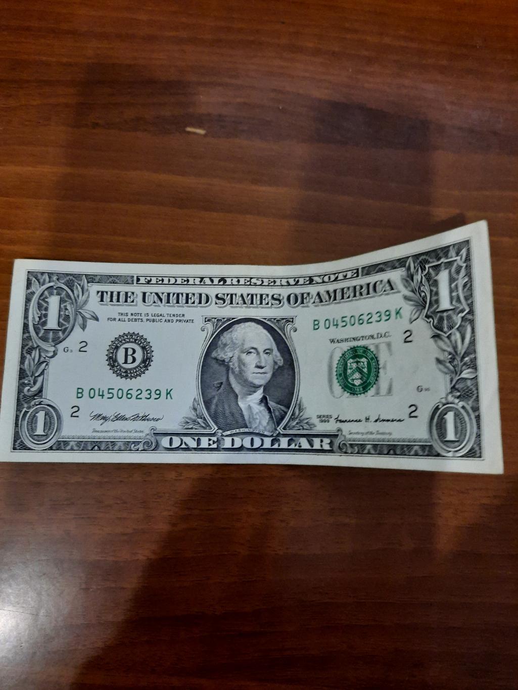 США 1 доллар 1999 год