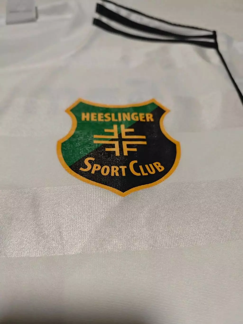 Редкая игровая джерси Heeslinger SC (Германия) от Adidas — Сезон 2013/2014 2