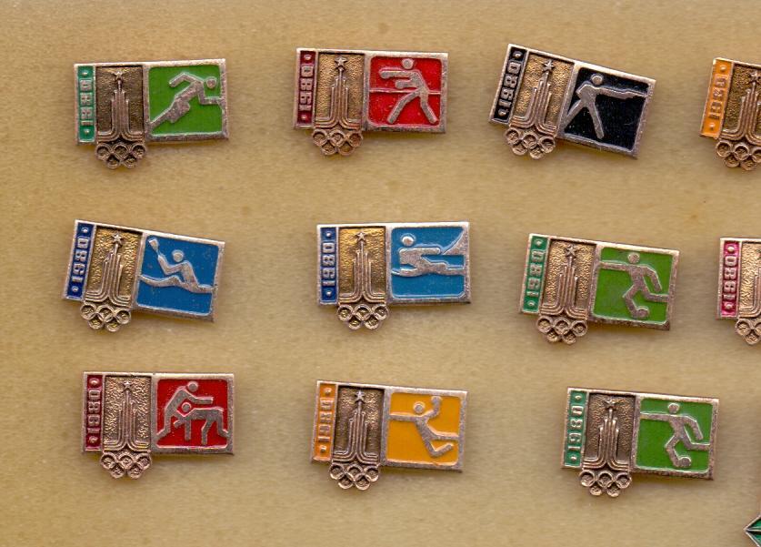 Значок Олимпиада-80, Серия (1), Лёгкая атлетика, прямоугольник, фон зелёный