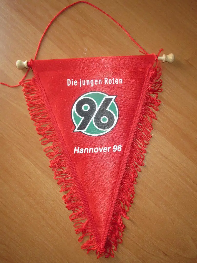 Вымпел ФК Ганновер-96.
