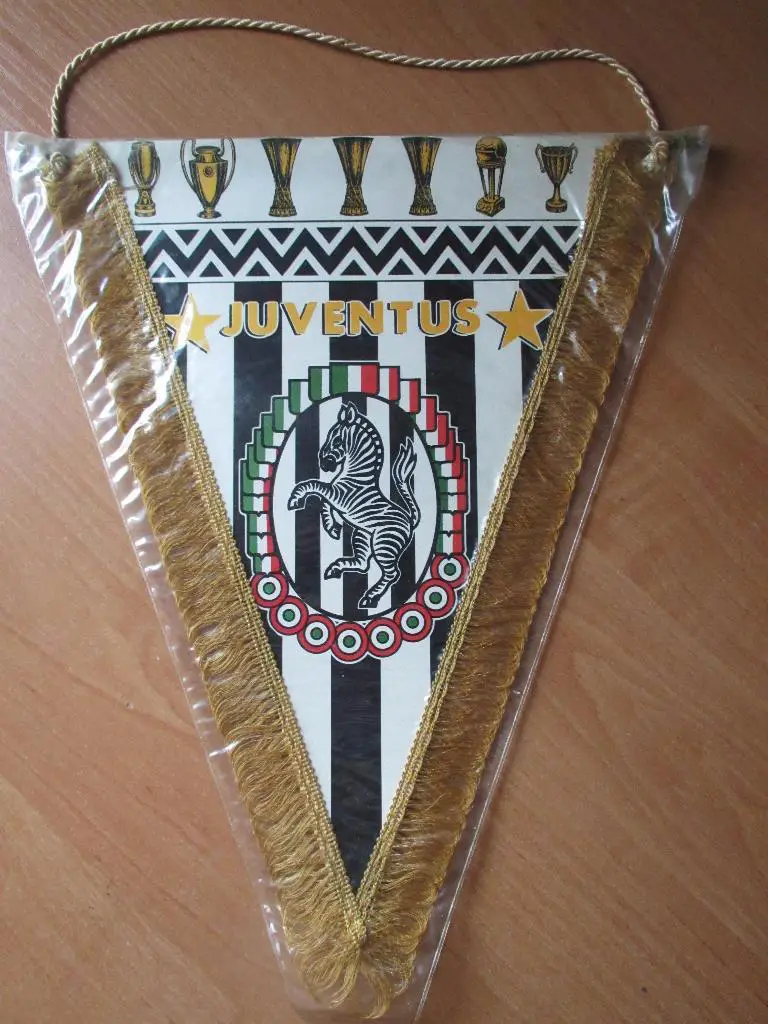 Вымпел ФК Ювентус Турин