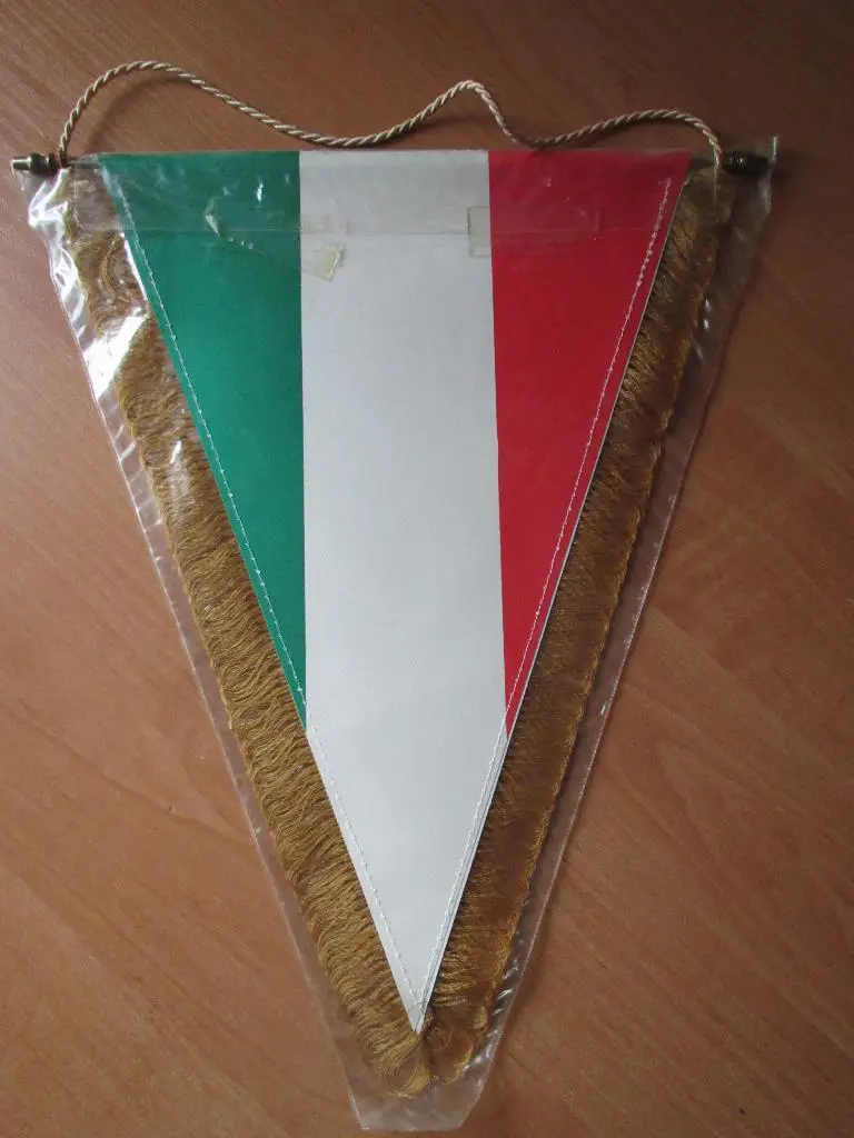 Вымпел ФК Ювентус Турин 1